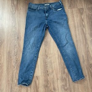 Levi’s 311 Shaping Skinny Jeans